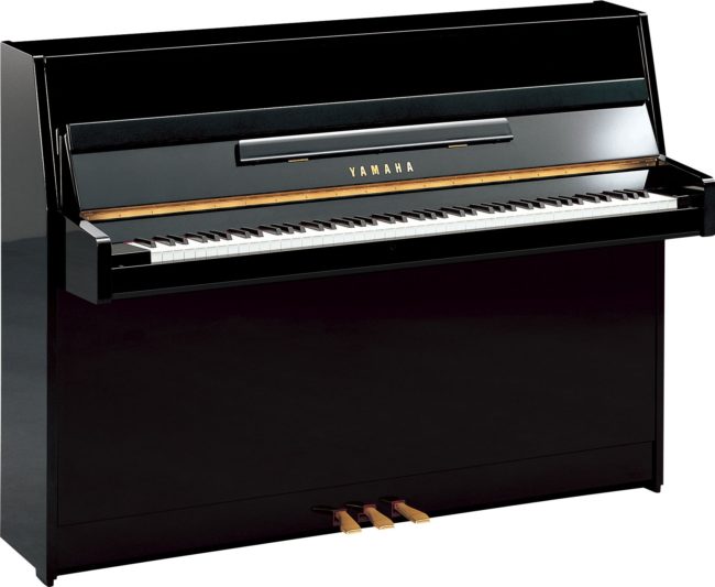 YamahaB1