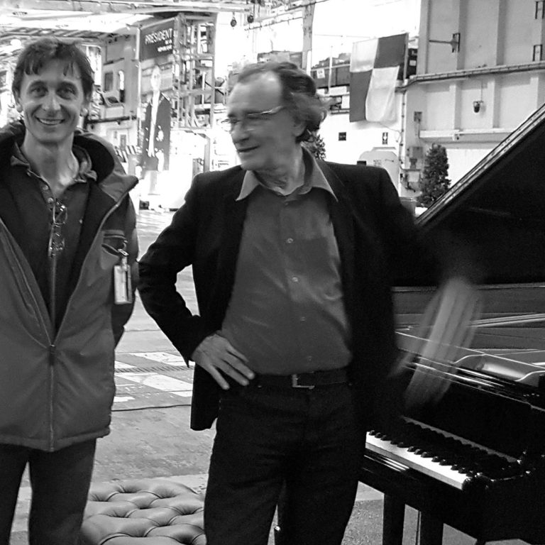 François Rene Duchable (dans le ventre du Charle de Gaulle)